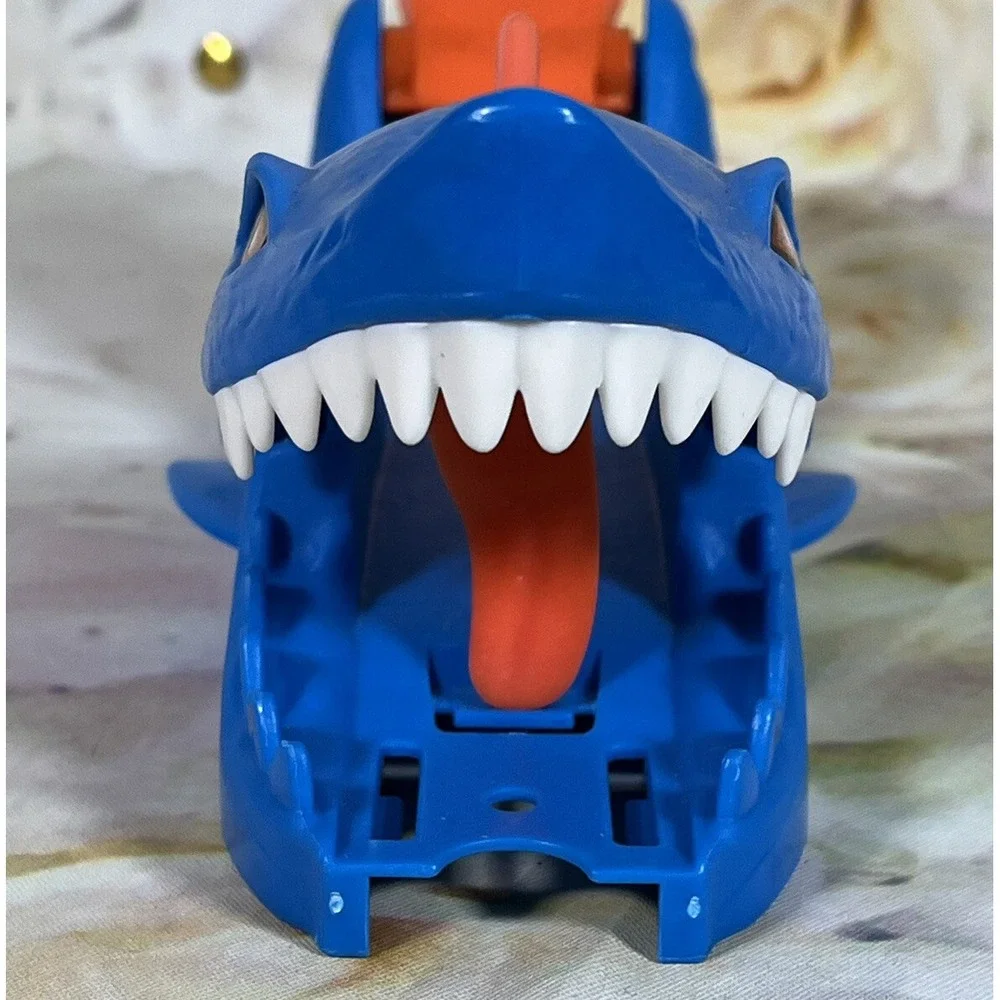 Hot Wheels Shark Track City Nemesis Launcher Replacement Piece 2020 7.5 Inches
